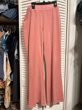 Hollister Dusty Rose Velour Wide-Leg Pants
